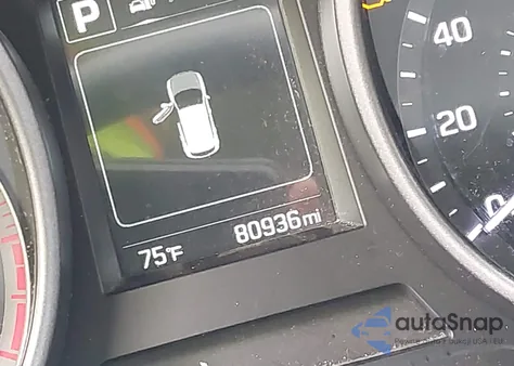 2017 Hyundai Santa Fe Sport 2.4L z USA, uszkodzony, nr VIN 5NMZUDLB5HH028162